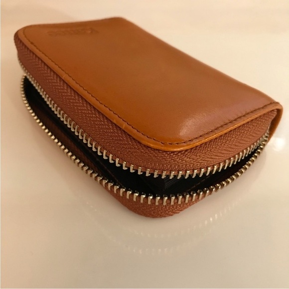 Kattee NWOT Leather Zipper 11 Slot Card / ID Holder in Smooth Caramel - Picture 6 of 6